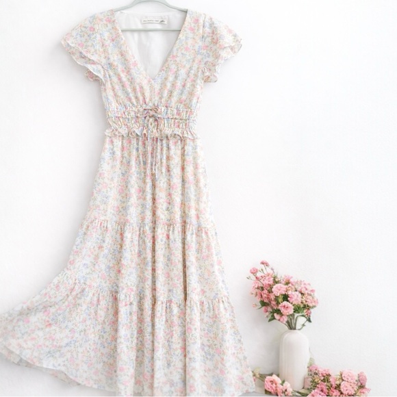 Altar'd State Dresses & Skirts - Altard State Floral V-Neck Tiered Ruffle Maxi Dress XS-S Cottagecore Pastel Boho